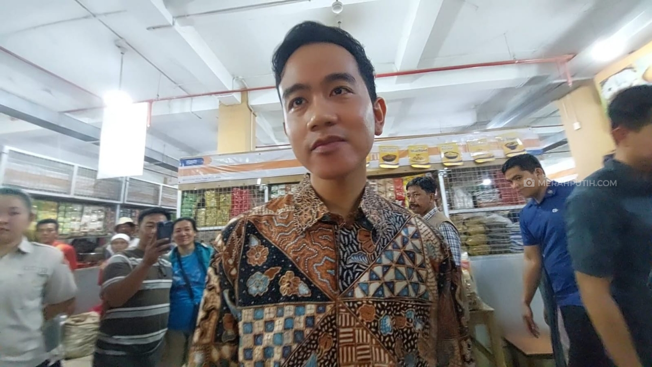 Gibran akan Salat Idul Fitri di Balai Kota Solo, Jokowi di Masjid Istiqlal Jakarta
