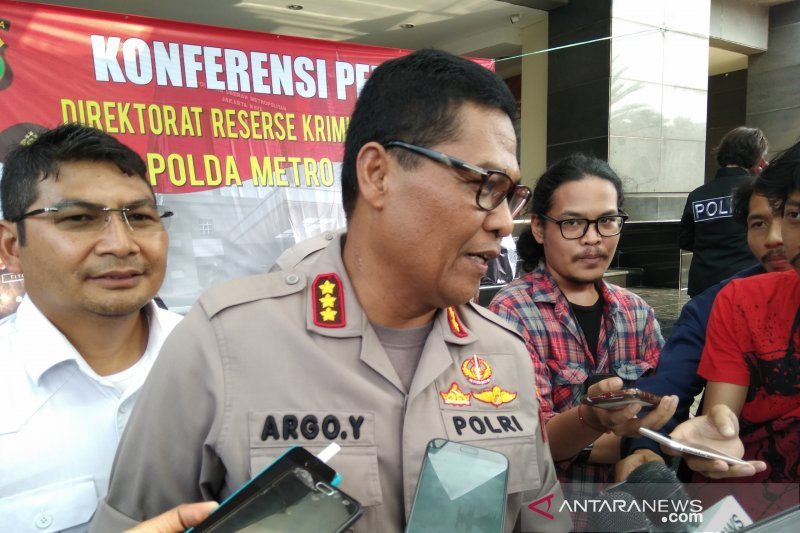  Polisi Pastikan Tetap Proses Kasus Dandhy Laksono