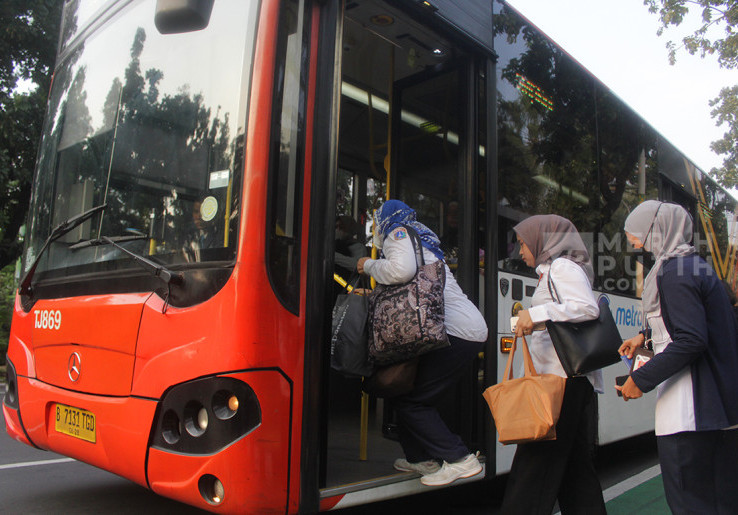 Pengamat: ASN Kementerian dan Lembaga Juga Wajib Naik Transportasi Umum