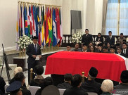 Menlu Sugiono Pimpin Penghormatan Terakhir Dubes RI Agus Widjojo