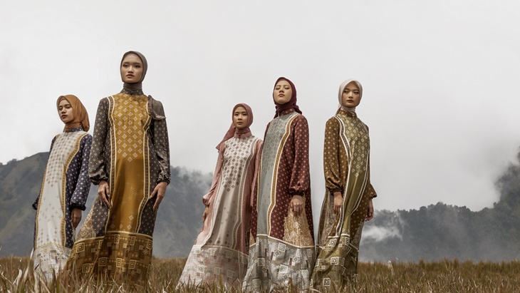 Heaven Lights Luncurkan Koleksi Ramadan di Gunung Bromo