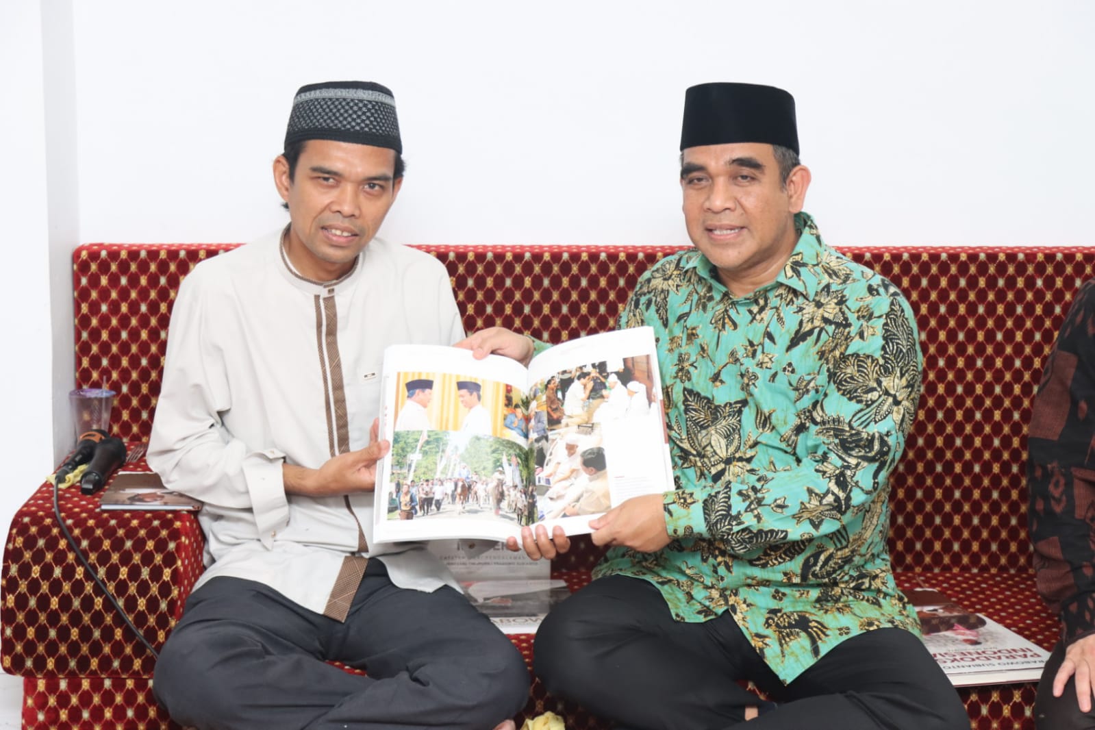 Bertemu UAS, Sekjen Gerindra Sampaikan Pesan Prabowo