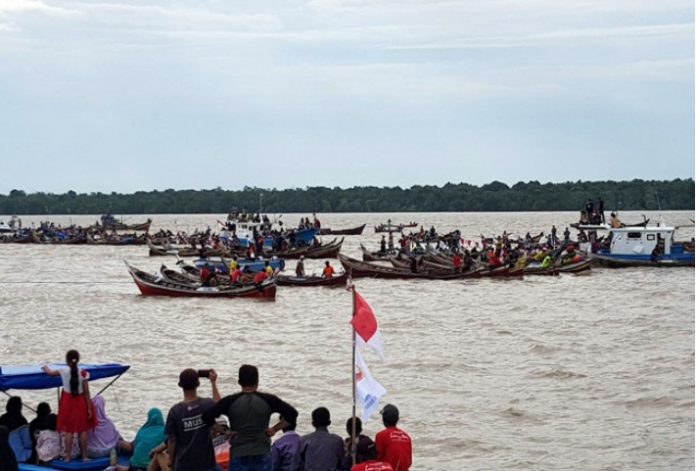 lomba dayung