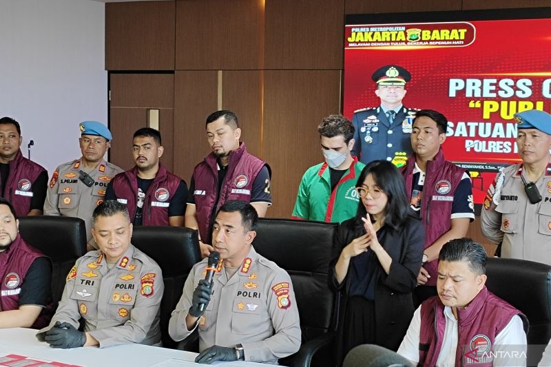 Fachri Albar Belum Mau Berikan Nama Bandar Narkobanya ke Polisi