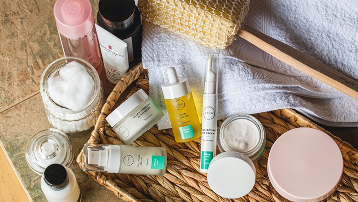 Rutinitas Skincare yang Tepat, Dahulukan Toner atau Serum?