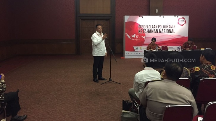 TB Hasanuddin: Pengadaan dan Pengaturan Senjata Harus Melalui Keppres