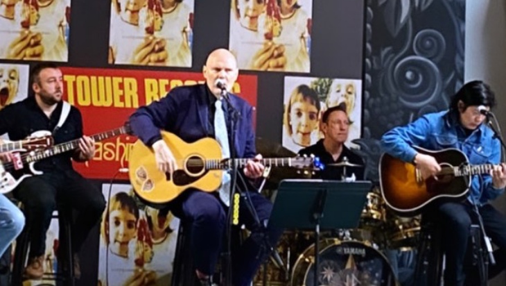 Cari Gitaris, The Smashing Pumpkins Buka Lowongan