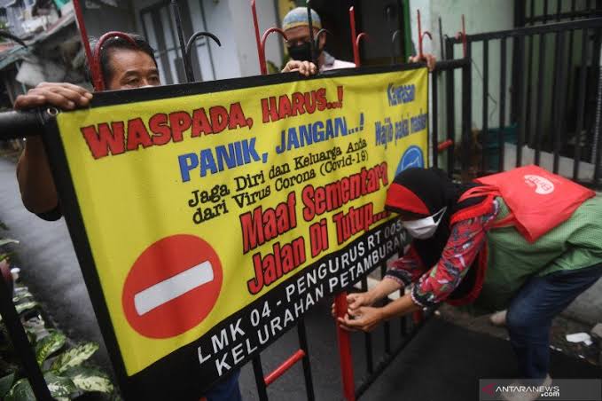 PSI Minta Anies Buat Aturan Jelas Soal Jam Malam di RT Zona Merah
