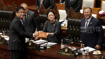 Rapat Paripurna DPR Sahkan UU APBN Tahun 2026