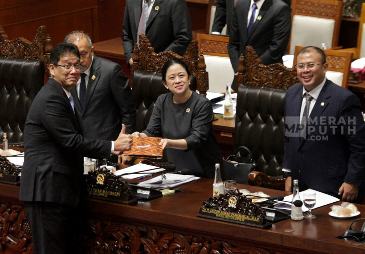 Rapat Paripurna DPR Sahkan UU APBN Tahun 2026