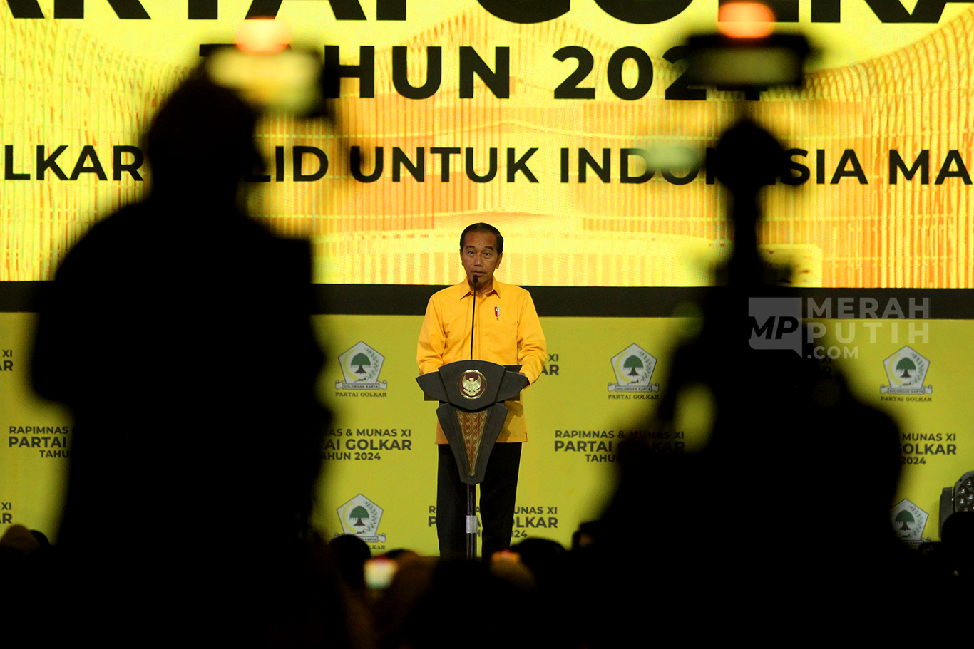 [HOAKS atau FAKTA]: Jokowi Gagal Kuasai Golkar karena Trah Soeharto Turun Tangan