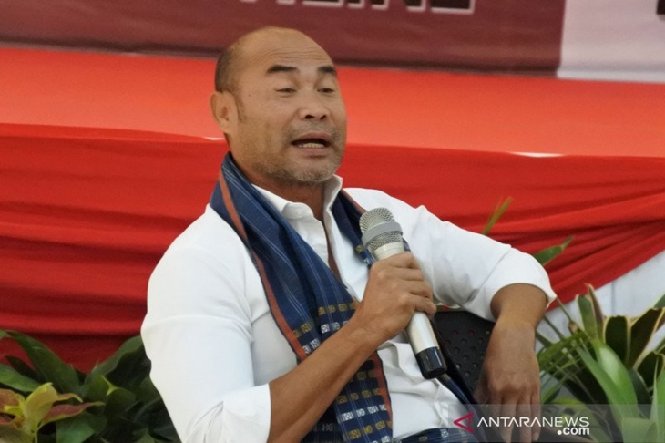 Gubernur Nusa Tenggara Timur, Viktor Bungtilu Laiskodat (ANTARA/ Benny Jahang)