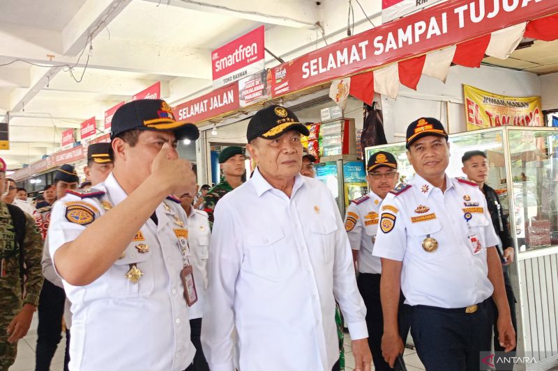 Menko Polkam Djamari Pastikan Layanan dan Fasilitas Mudik Lebaran 2026 Jauh Lebih Baik