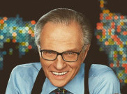 Jurnalis dan Penyiar Radio Legendaris Larry King Meninggal Dunia
