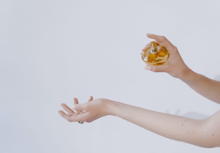Memilih Aroma dan Varian Parfum Berdasarkan Zodiak