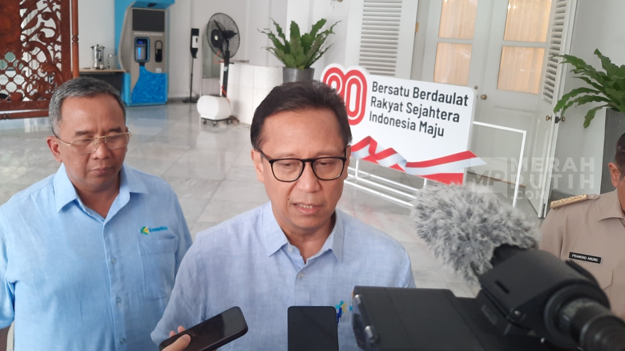 Kemenkes Beri Obat Cacing ke Warga yang Satu Desa dengan Raya di Sukabumi