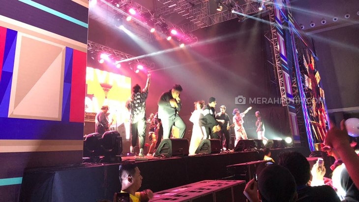 We The Fest 2018, Dibuka dengan Guncangan Pijar dan Maliq&d’essentials