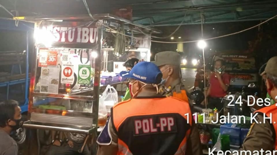 Langgar Aturan PSBB, 16 Tempat Usaha di Lubang Buaya Ditutup