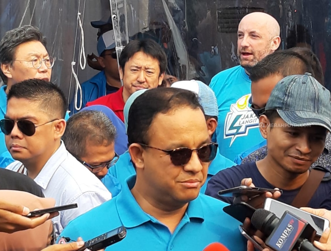 Anies Minta Regulasi Kendaraan Listrik di Jakarta Dituntaskan