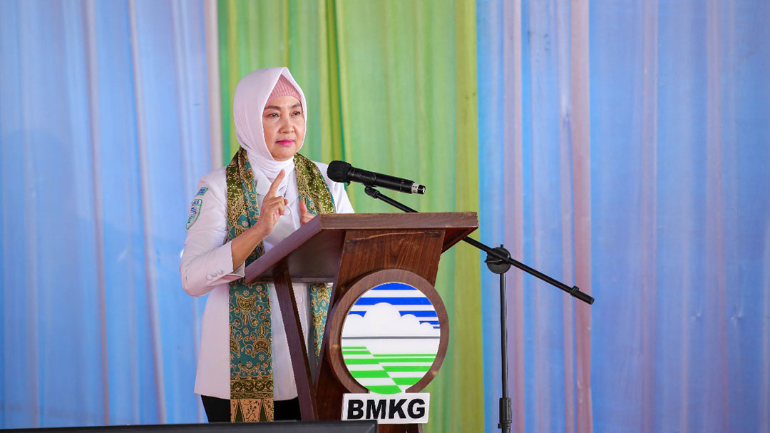 Mitigasi Kebakaran Hutan saat Musim Kemarau, BMKG Lakukan Modifikasi Cuaca di Sumatra dan Kalimantan