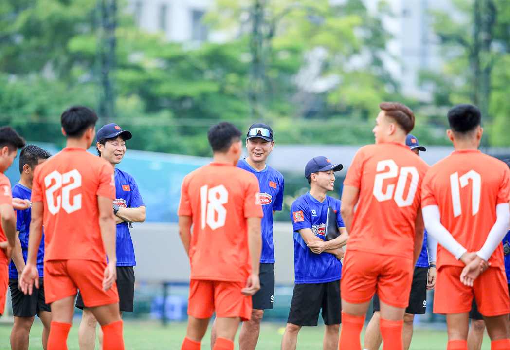 Fisik Pemain Timnas Vietnam Sudah Oke, Selanjutnya Asah Taktik di Korea Selatan Jelang Persaingan di Piala AFF Termasuk dengan Indonesia