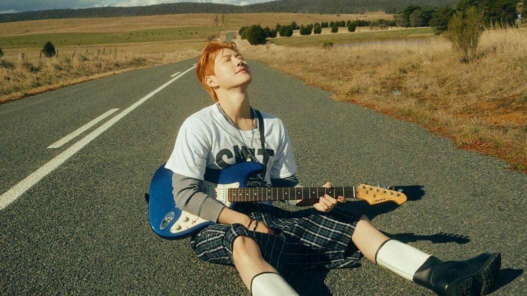Lirik Lagu Who Are You, Suho Ajak Pendengarnya Untuk Ikut Merenung
