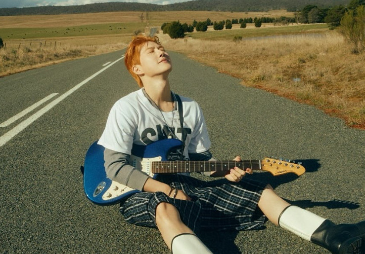 Lirik Lagu Who Are You, Suho Ajak Pendengarnya Untuk Ikut Merenung