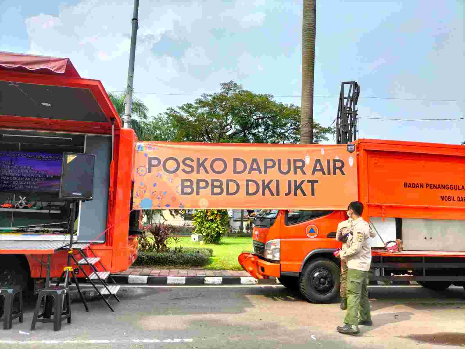 BPBD DKI Buat Posko Dapur Air di Jaktim untuk Pemudik Motor