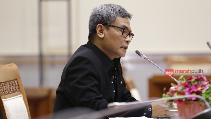 Fraksi PDIP Rotasi Johan Budi ke Komisi III Jelang Uji Kelayakan Calon Kapolri