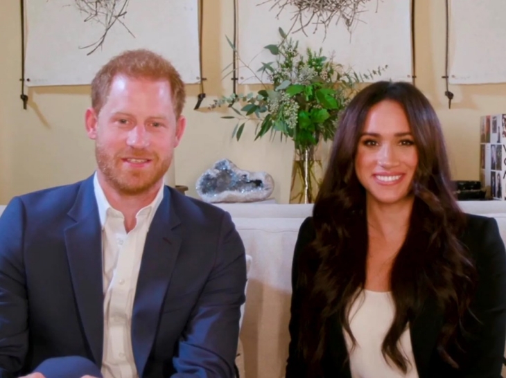 Oprah Winfrey saat menghadiri pernikahan Harry dan Meghan (Foto: yahoo.com)