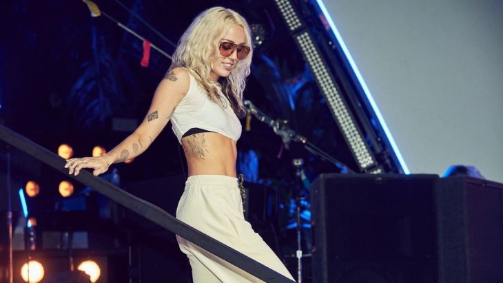 Miley Cyrus Bakal Lepas Single Terbaru dalam Waktu Dekat