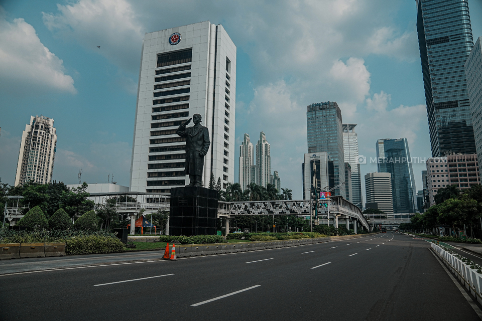 Jakarta Lengang di Hari Pertama Pemberlakuan PPKM Darurat