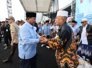 Prabowo Minta Izin ke Kiai Sebelum Joget di Panggung di Sidoarjo