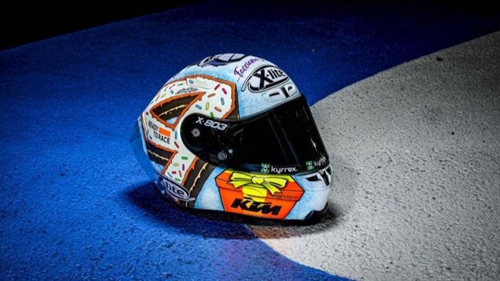 Penggemar Bisa Mendesain Helm MotoGP di Snapchat