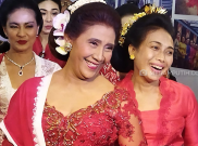 Gaya Kebaya Merah