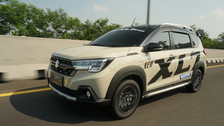 Suzuki Resmi Distribusikan New XL7 Hybrid ke 33 Kota
