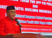 Hasto Tanggapi Pertemuan Prabowo Subianto dengan Ketum Projo