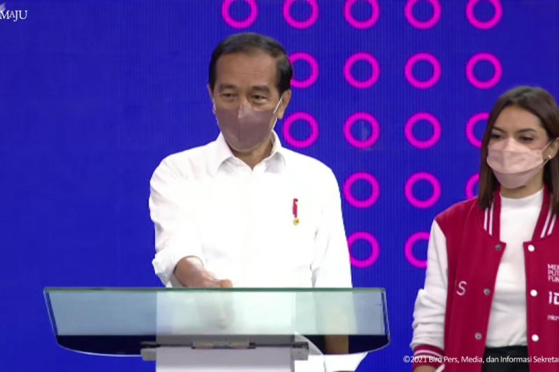 Jokowi: Indonesia Perlu Siapkan Strategi Digital Lawan Negara Lain