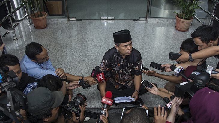 Usai Diperiksa KPK, Akom Klaim Tak Terlibat Kasus Korupsi e-KTP