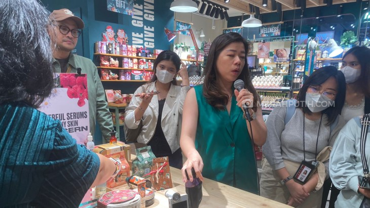 Beli Skincare Bisa Bantu Konservasi Habitat Orangutan
