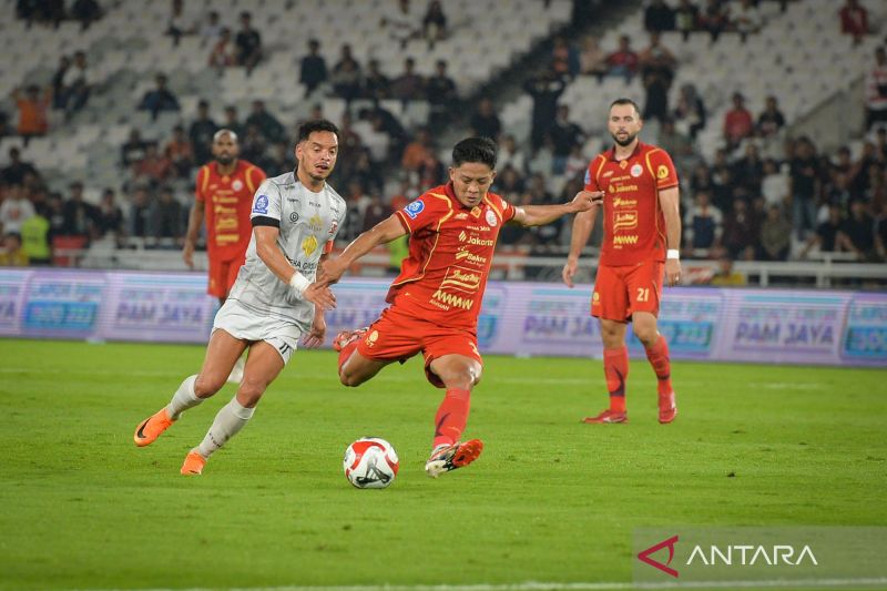 Jakarta Full Senyum! Persija Kembali ke Jalur Juara Usai Cukur Madura United 2 Gol Tanpa Balas