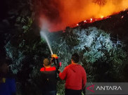 Jeritan Nurani Tokoh Bangsa! Gus Mus, Romo Magnis hingga Istri Gus Dur Desak Prabowo Tetapkan Karhutla Bencana Nasional