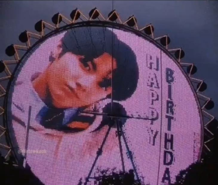 Foto Jungkook di bianglala (Foto: Ist)
