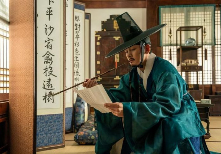 Tantangan Bintangi Serial Adaptasi, Ji Chang-wook Ngaku tak akan Lewatkan Main di 'The Scandal'