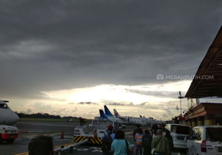  Asap Masih Tebal, Penerbangan Solo-Banjarmasin di Bandara Adi Soemarmo Ditunda 