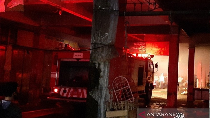 Pasar Wage Purwokerto Kebakaran