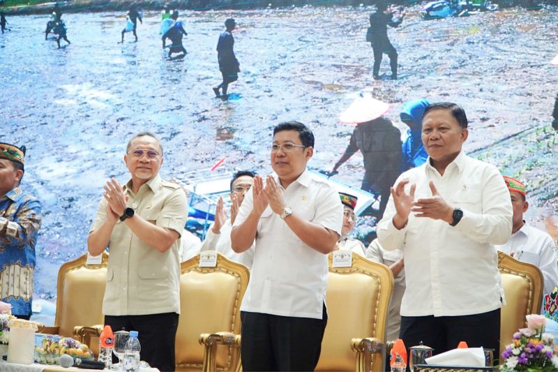 Pemerintah Percepat Pembentukan Koperasi Merah Putih, Palangkaraya Jadi Daerah Pertama Seluruh Desa Terbentuk Koperasi