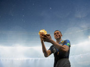 Kylian Mbappe Jadi Sampul Majalah Time, Pantaskah?