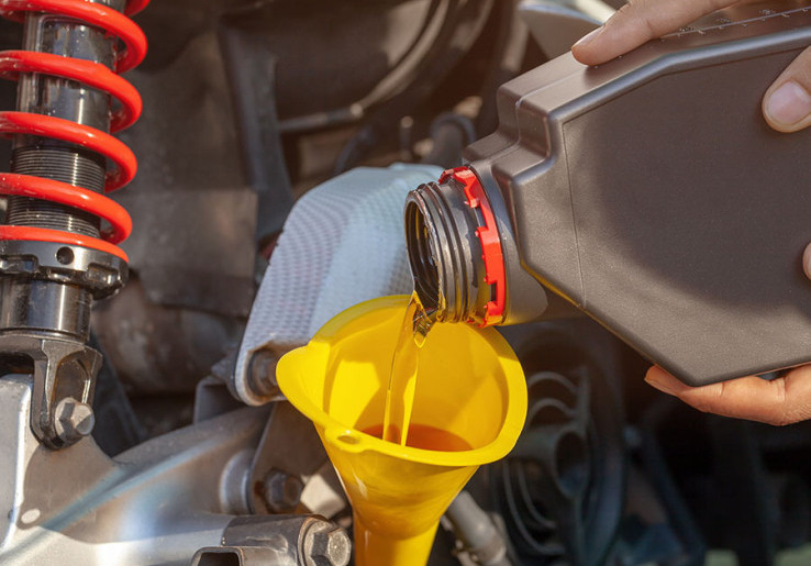Harus Paham SAE pada Oli Motor, Salah Beli Bisa Gawat!