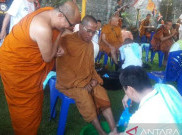Biksu Thudong Tiba di Borobudur Setelah Berjalan 2.650 Km dari Thailand